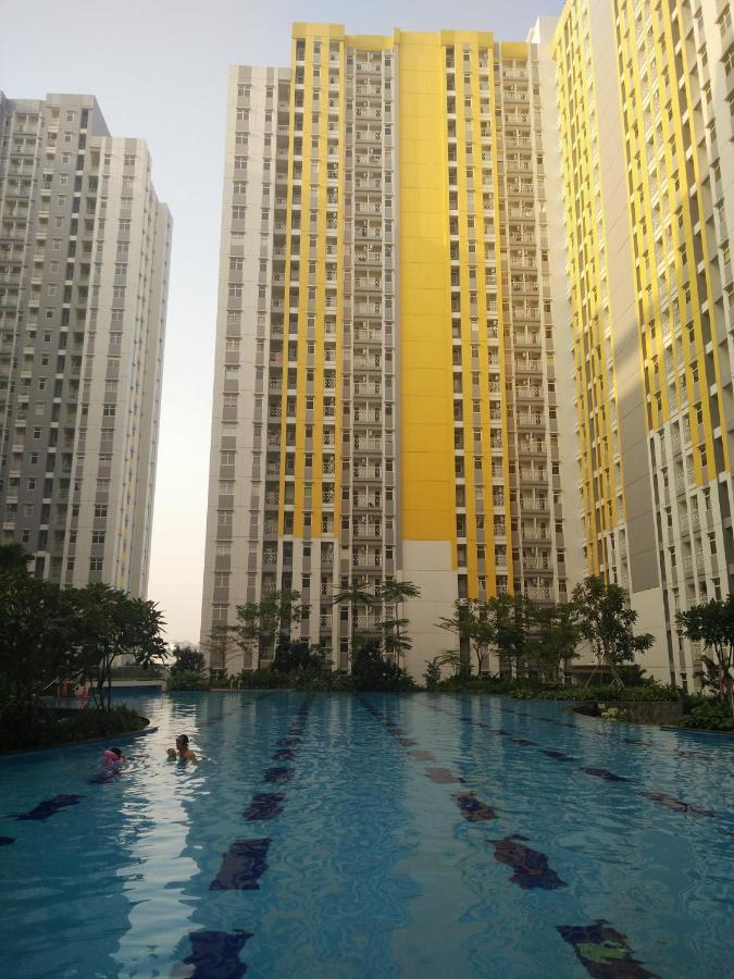 Springlake Apartemen 2Br-Sumarecon-Bekasi, By Bu Johan Exterior foto